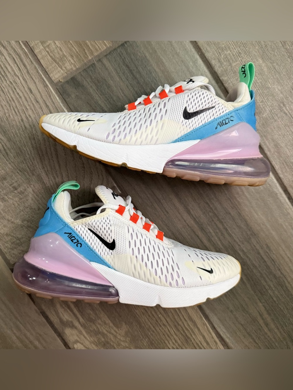 Nike Air Max 270 - Picture 3 of 10
